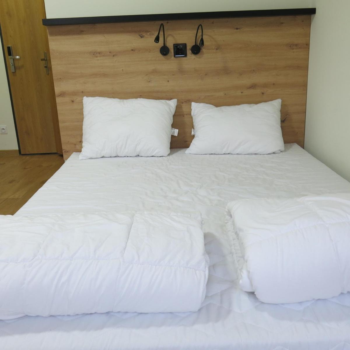 Foka Hostel Wrocław Extérieur photo